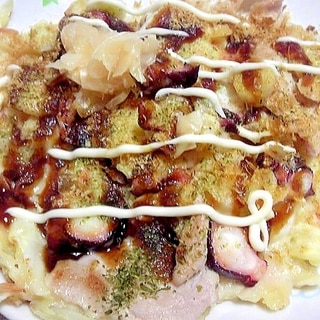 お好み焼き粉を使ってシーフードお好み焼き